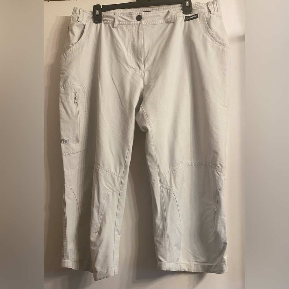 SCHOFFEL Womens Cargo Capri Trousers white creamy Classic size 46.